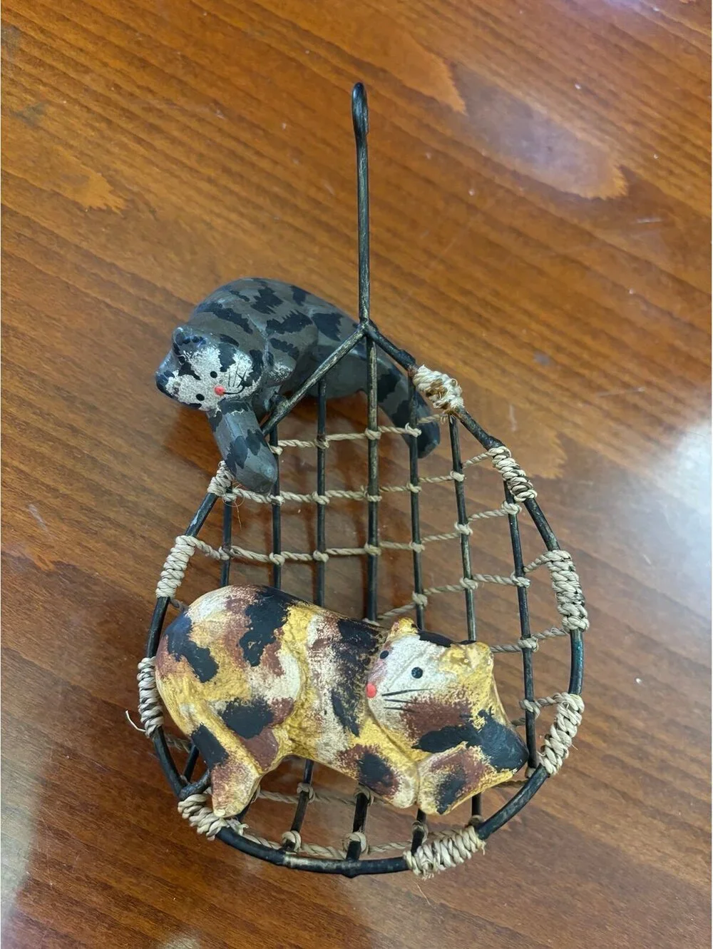 Primitive Folk Art Cat Wall Pocket Hanging Hand Painted Wood Cats Rustic Country